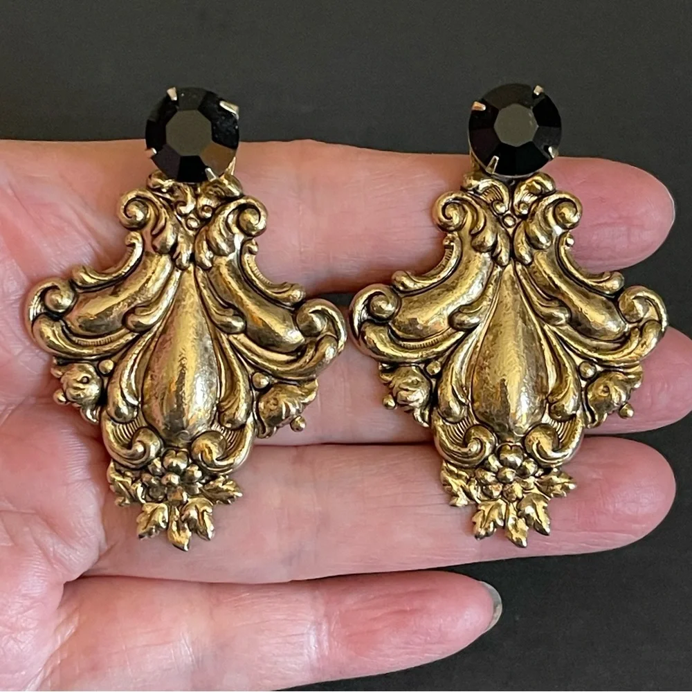 Elegant Gold and Black Statement Earrings